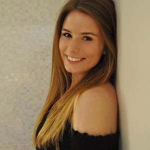 Meet your Posher, Makena